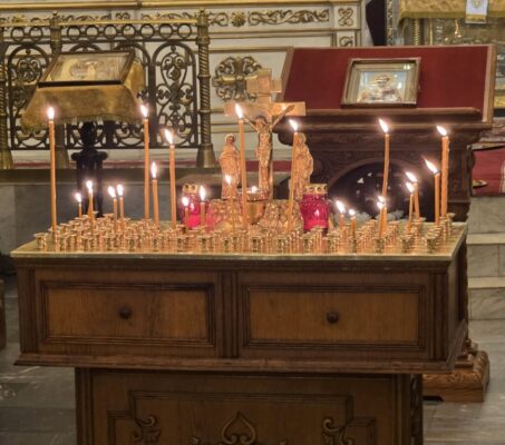 Архиепископ Никанор возглавил заупокойное богослужение по убиенным монахине Людмиле (Пряшниковой) и Владимиру Запорожцу